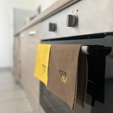 Veranda Privata E Bbq -comfort Moderno Per 4 La Caletta Appartement